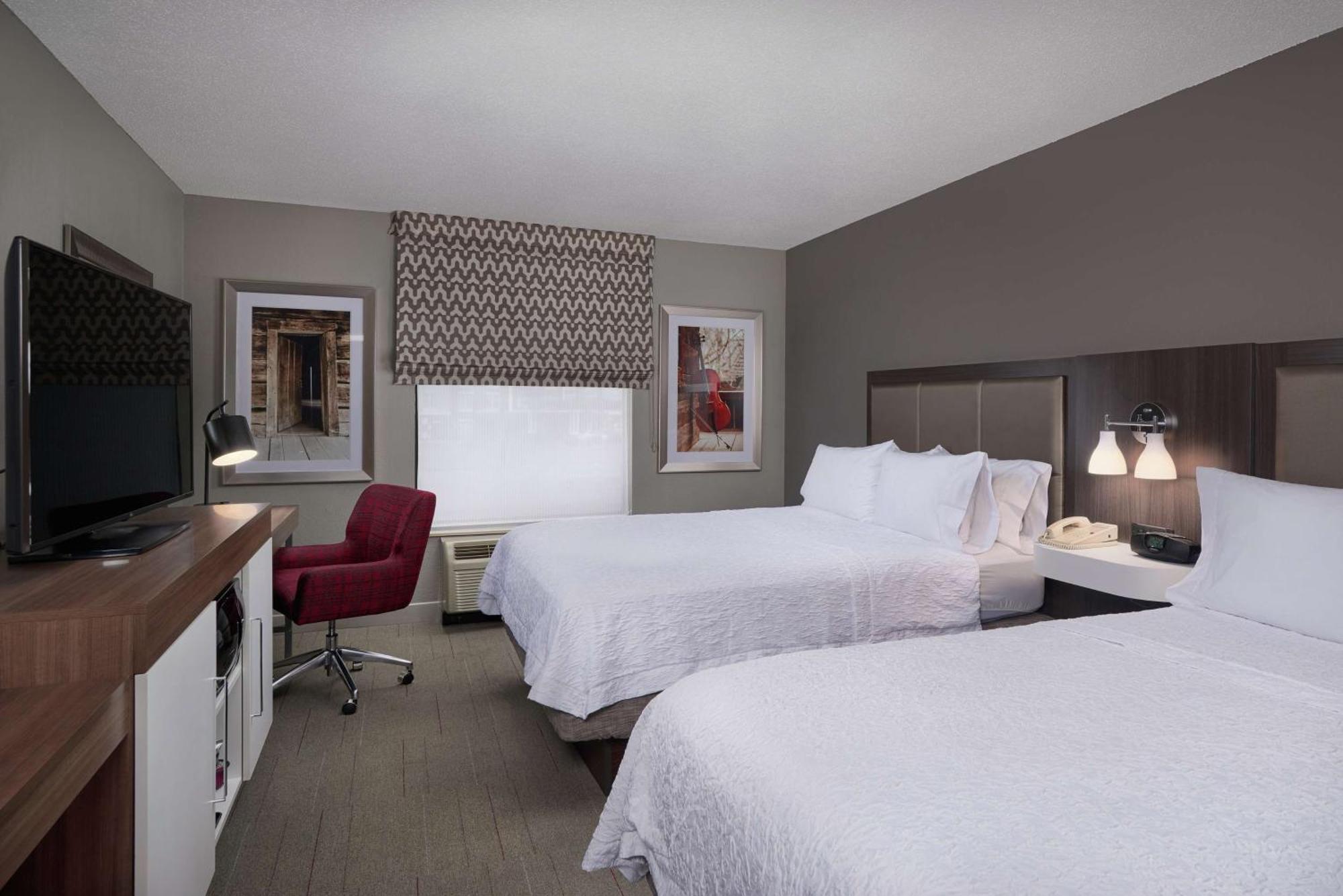 Hampton Inn & Suites Oxford-Anniston Exteriör bild