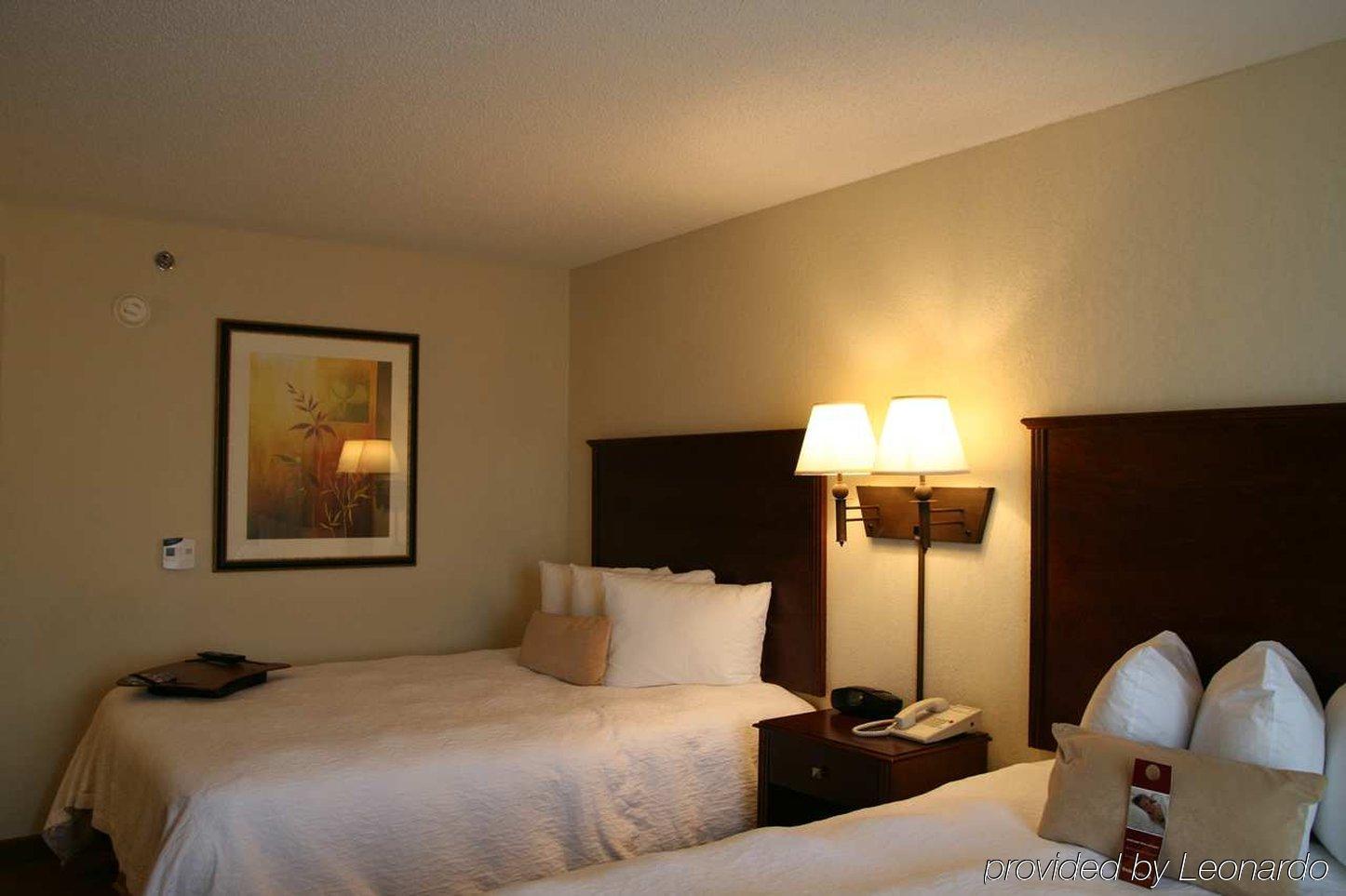 Hampton Inn & Suites Oxford-Anniston Rum bild